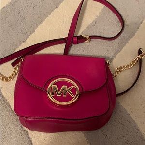 Hot pink Michael lots cross body